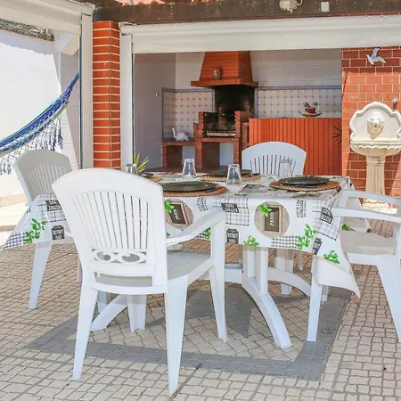 Alojamento de Turismo Rural Vasco Da Gama - Pool & Bqq - Pata Da Gaivota Lourinhã